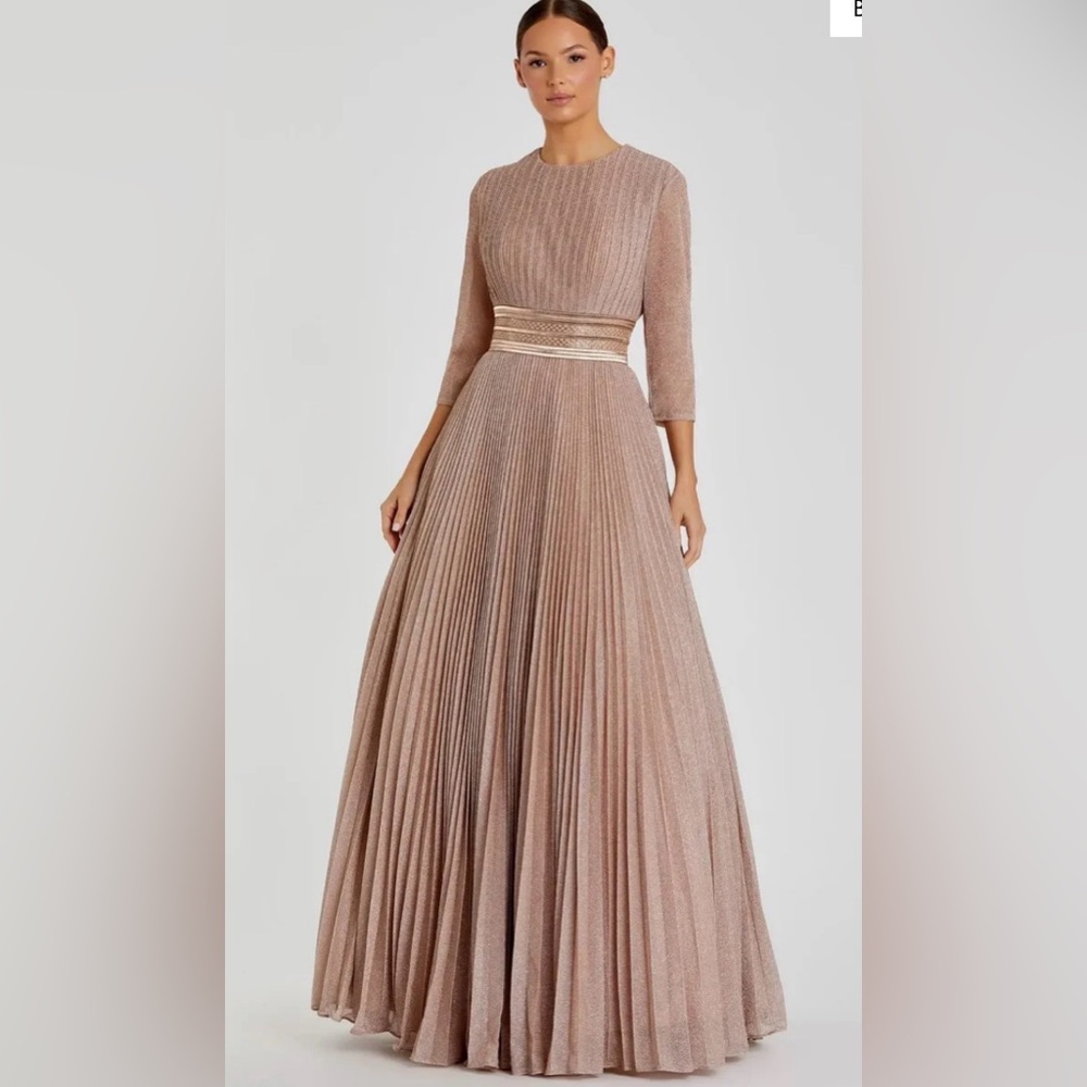 Mac Duggal Gown